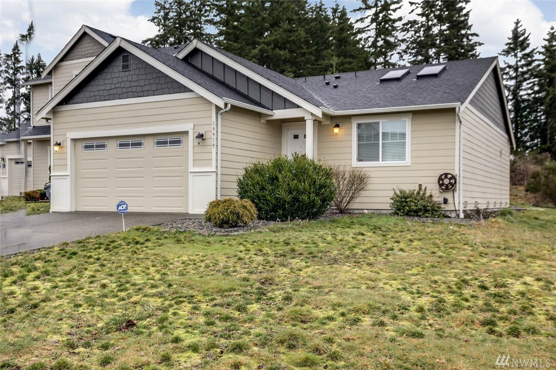 Property Photo:  19919 100th Av Ct E  WA 98338 