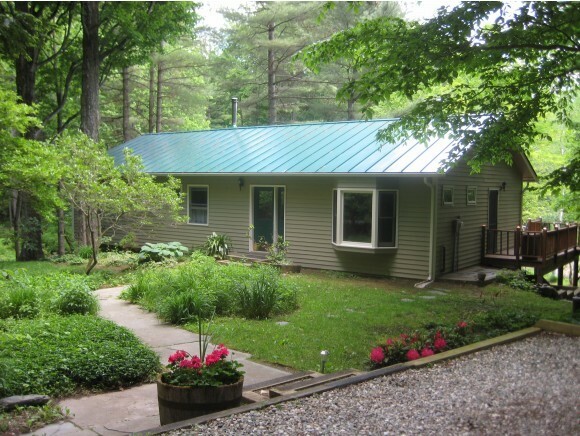 Property Photo:  367 Sunset Lane West  VT 05461 