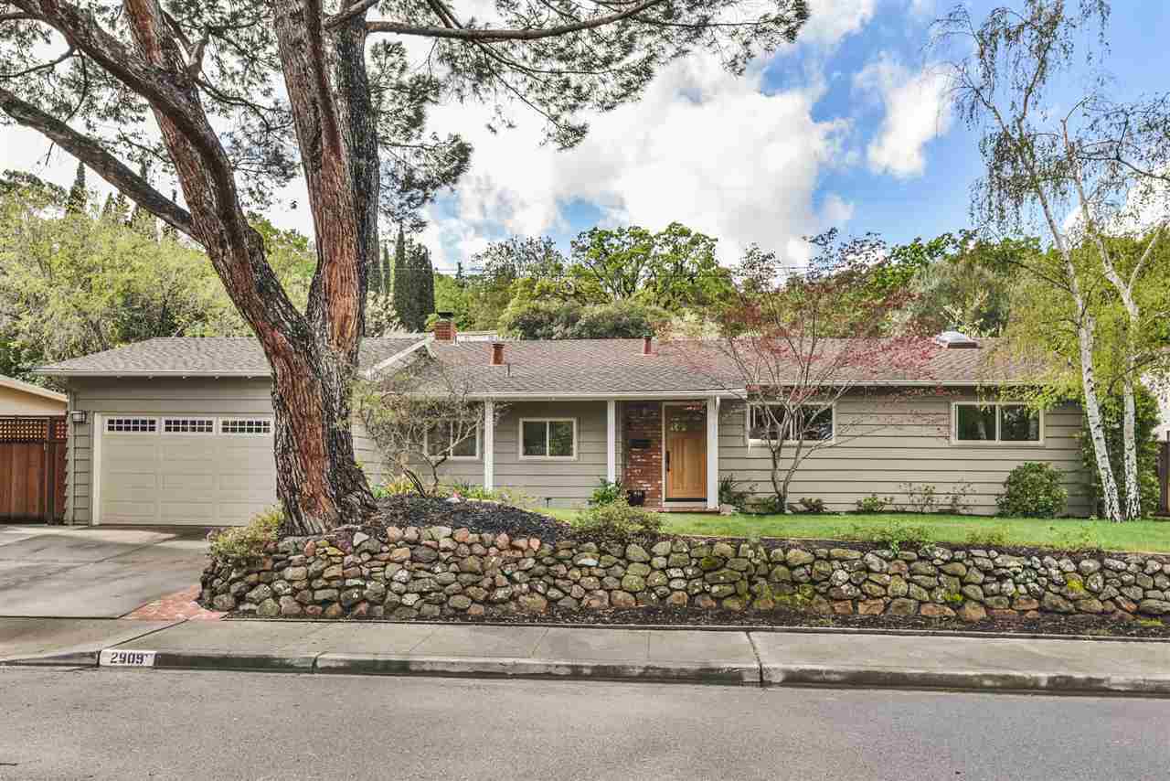 Property Photo: 2909 Fyne Dr CA 94598