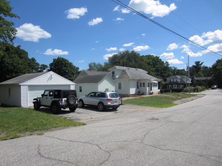 Property Photo:  122 Pinard Street  NH 03102 