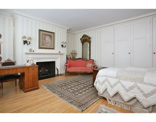 Property Photo:  95 Beacon St 11  MA 02108 