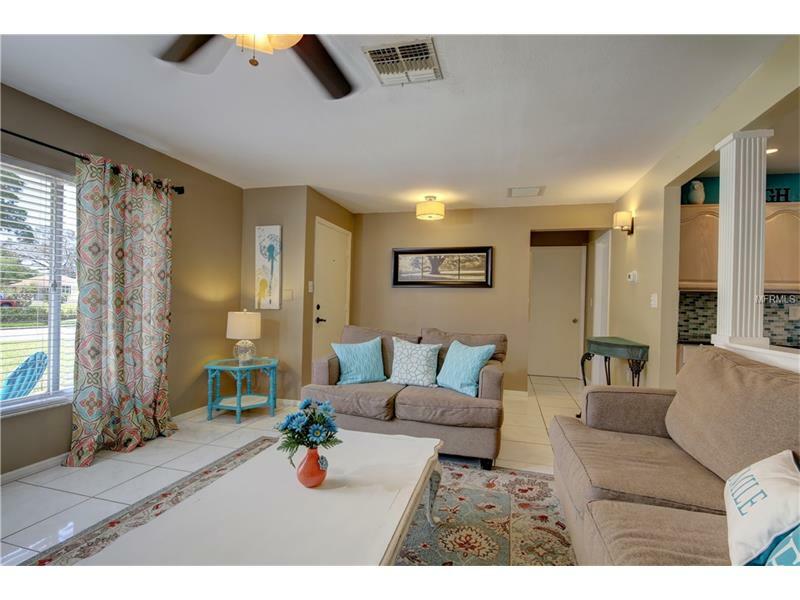 Property Photo: 11 N Lake Drive FL 33755