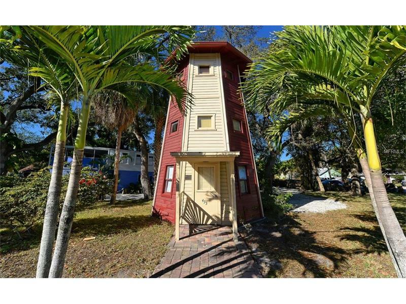 Property Photo:  433 N Osprey Avenue  FL 34236 