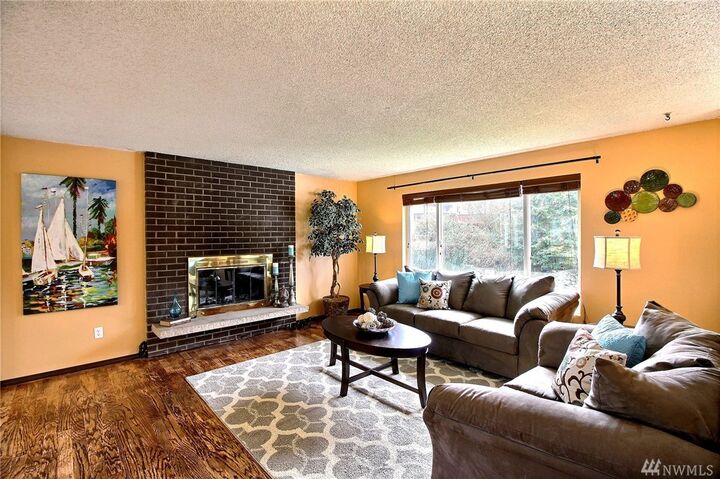 Property Photo: 21078 120th Place SE WA 98031