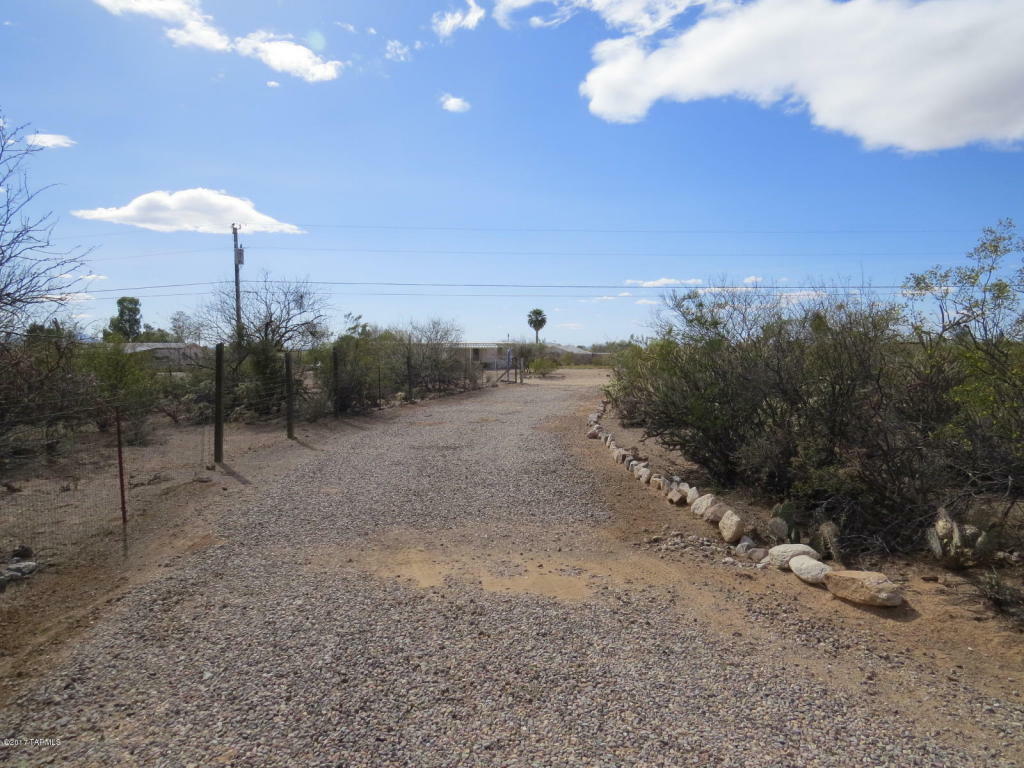 Property Photo:  4061 S Bantry Lane  AZ 85735 