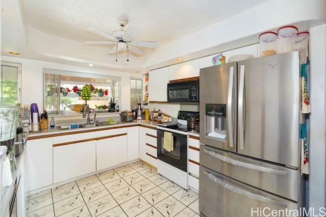 Property Photo:  1142 Ala Lilikoi Street  HI 96818 