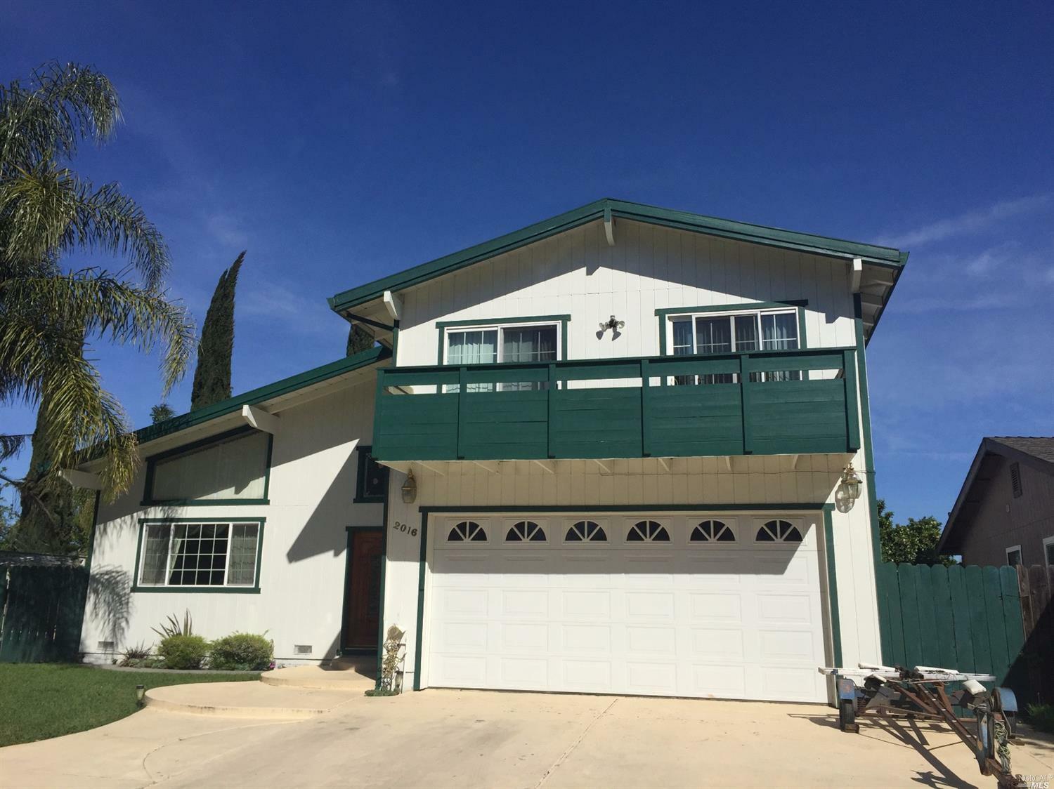 Property Photo:  2016 Hampton Place  CA 94533 