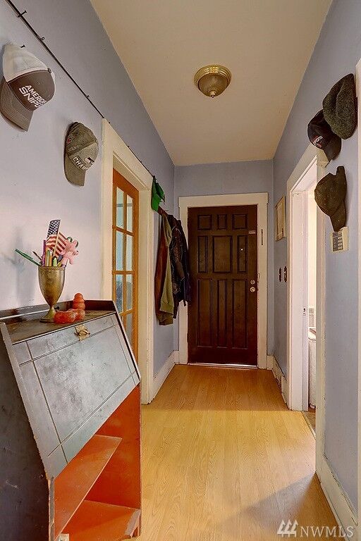 Property Photo: 4022 51st Ave SW WA 98116