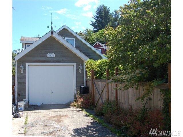 Property Photo:  2726 57th Ave SW  WA 98116 