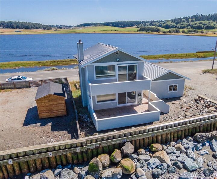 Property Photo: 2507 West Beach Rd WA 98277