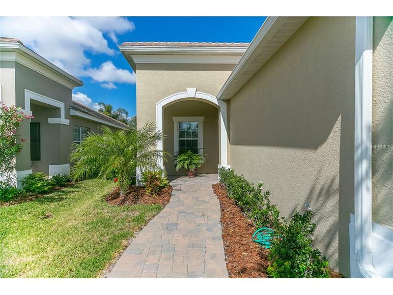 Property Photo:  4834 Maymont Park Circle  FL 34203 