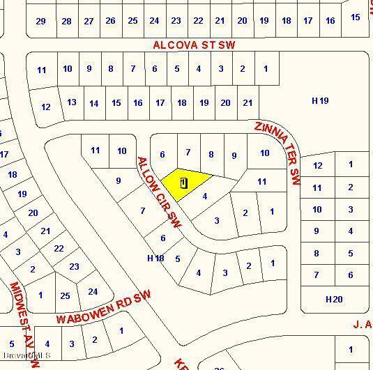 Property Photo:  2165 SW Allow Circle  FL 32908 