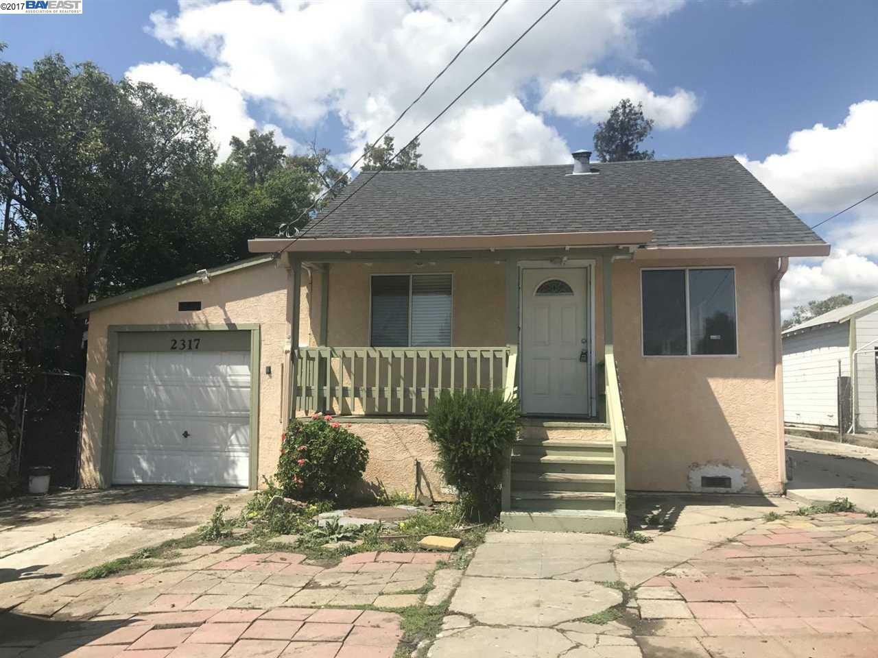 Property Photo:  2317 94th Ave  CA 94603 