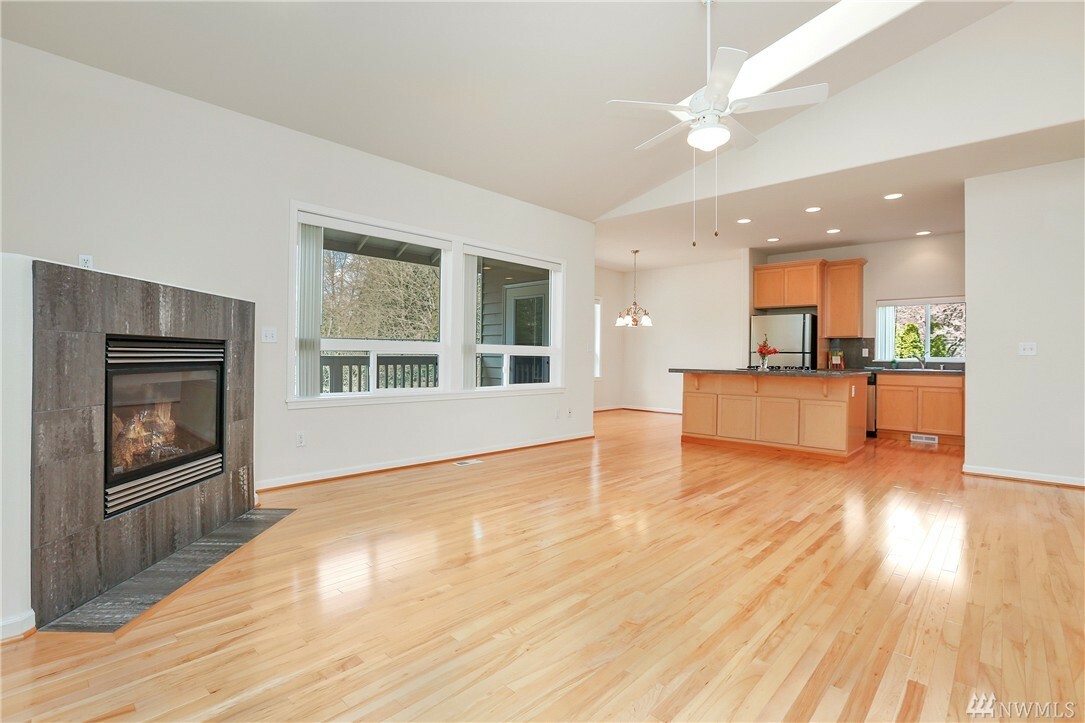 Property Photo:  23722 137th Dr SE  WA 98296 