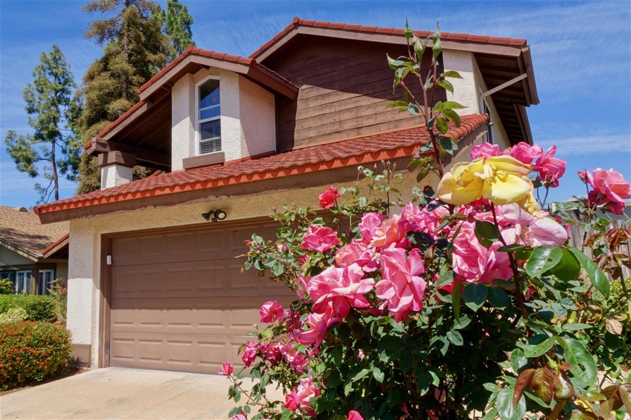 Property Photo: 11232 Zorita Court CA 92124