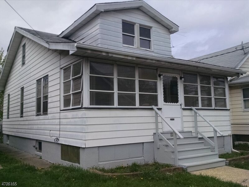 Property Photo: 534 Paul St NJ 07205