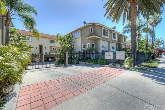 Property Photo: 1940 Maple Avenue 105 CA 92627