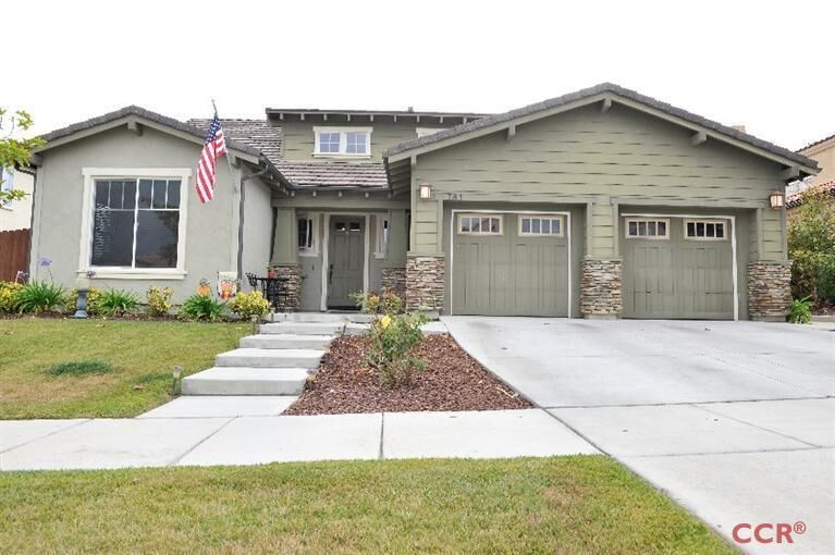 Property Photo:  781 Mercury Avenue  CA 93436 