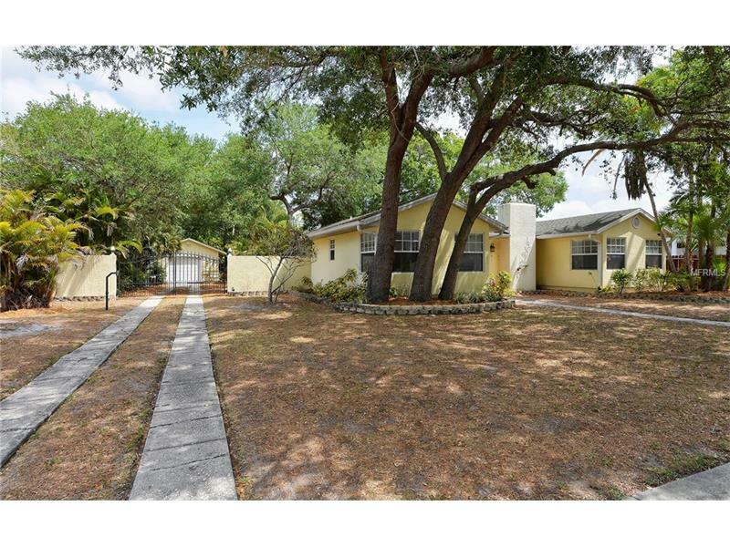 Property Photo:  1955 Morris Street  FL 34239 