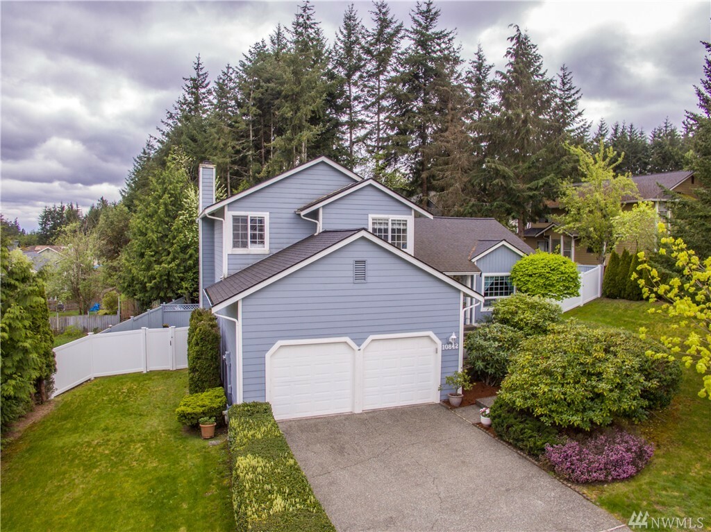 Property Photo:  10842 Hillsboro Dr NW  WA 98383 