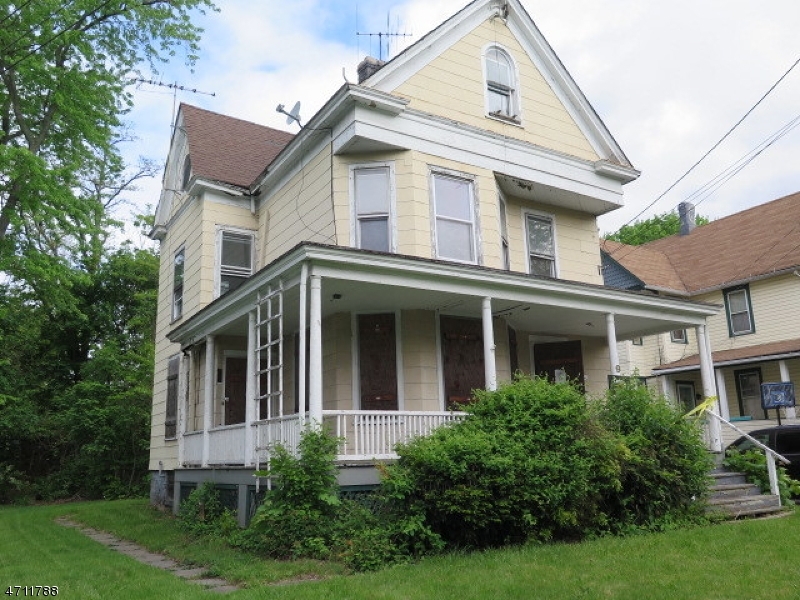 Property Photo:  9 Coddington Ave  NJ 07060 