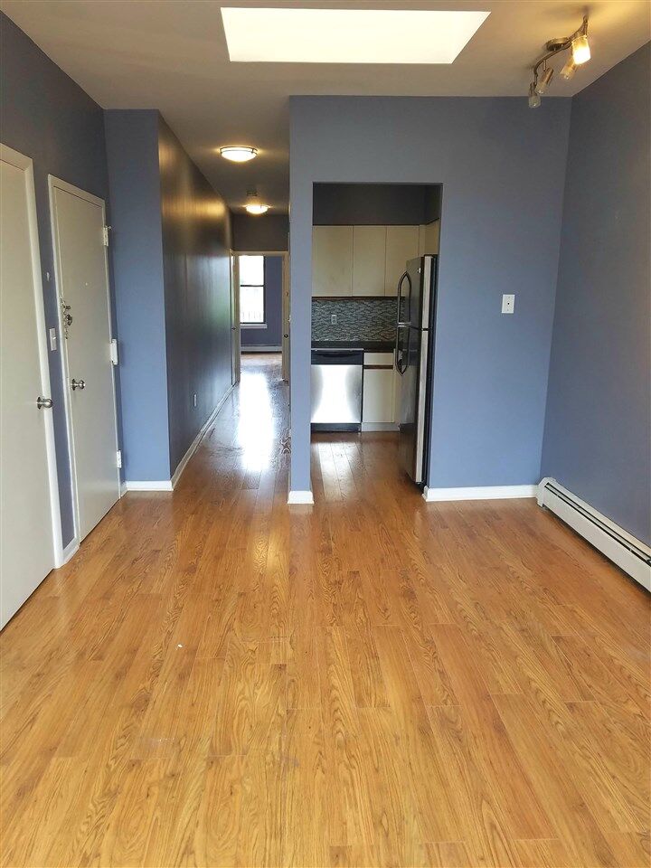 Property Photo:  935 Park Ave 5S  NJ 07030 