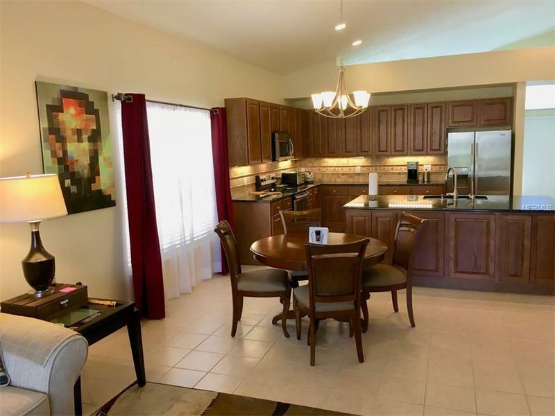 Property Photo:  1728 Fox Glen Court  FL 32708 