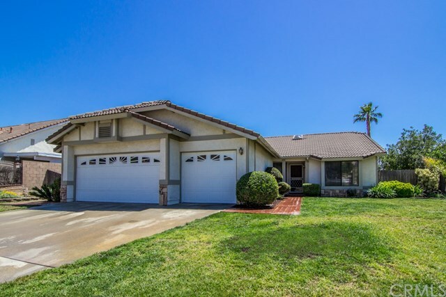 Property Photo:  25519 San Antonio Street  CA 92557 