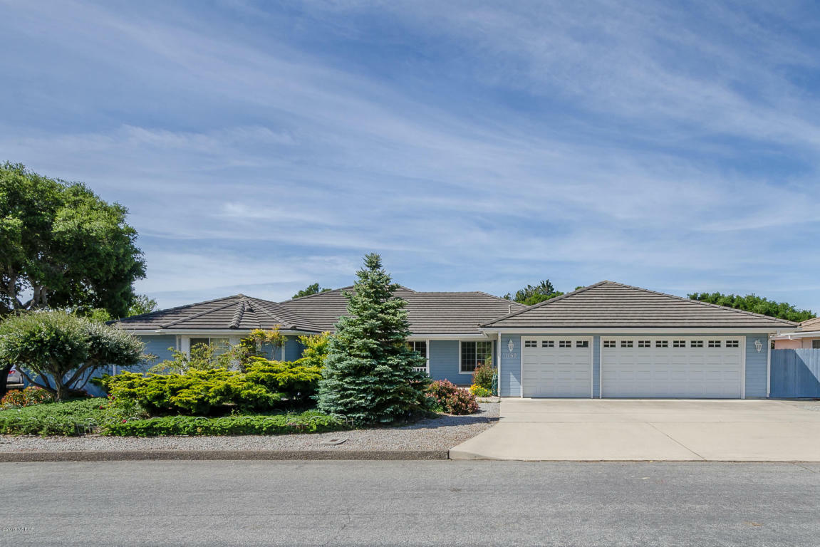Property Photo: 1160 Harris Drive CA 93436