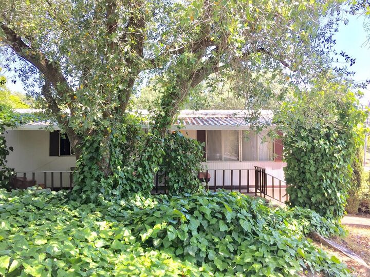 204 Robin Lane  Folsom CA 95630 photo