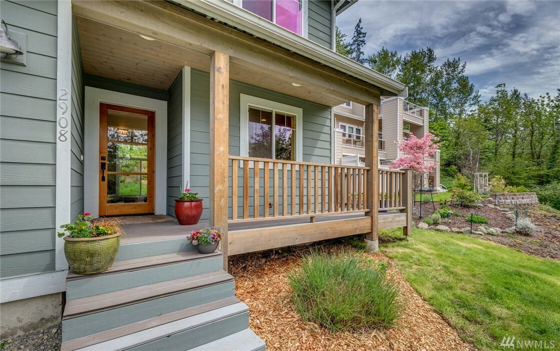 Property Photo:  2908 Shepardson St  WA 98226 