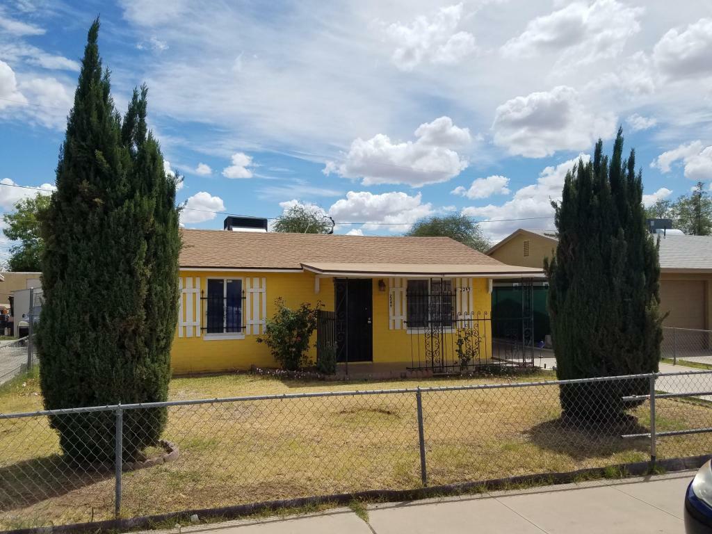 Property Photo:  2249 E Garfield Street  AZ 85006 