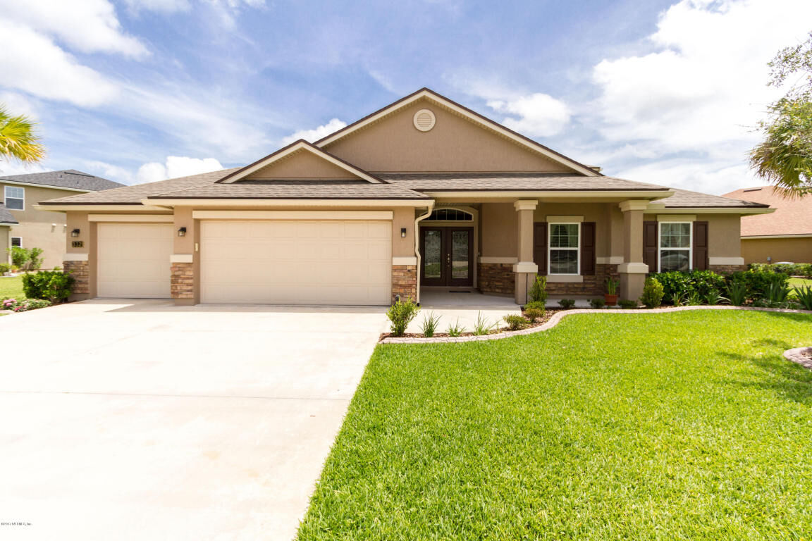 Property Photo: 332 Palazzo Circle FL 32092
