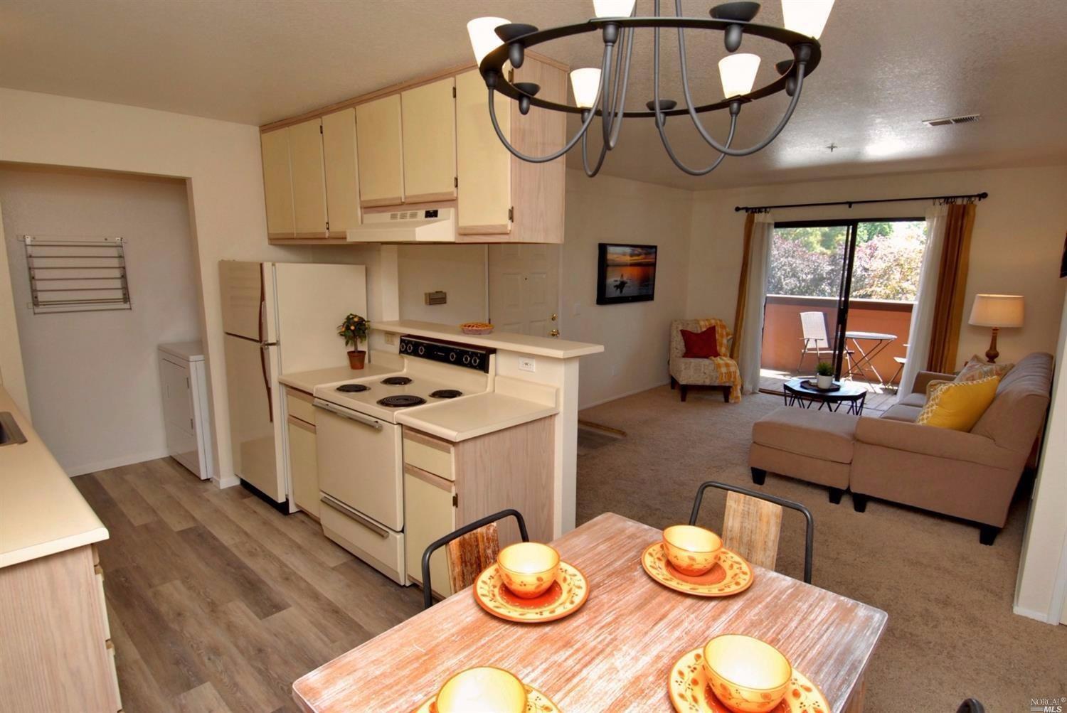 8201 Camino Colegio Drive 80  Rohnert Park CA 94928 photo
