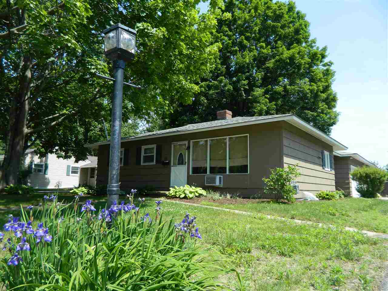 Property Photo:  16 Conant Drive  NH 03301 