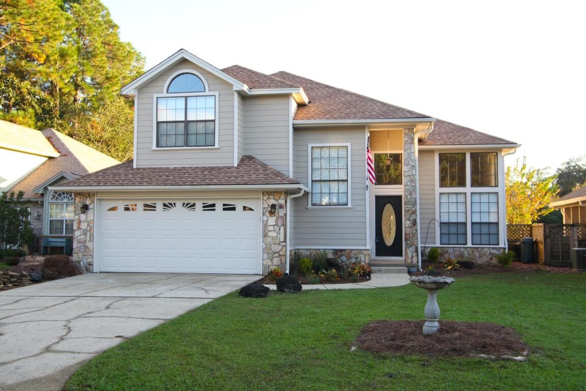 Property Photo:  2011 E Mistral Lane  FL 32547 