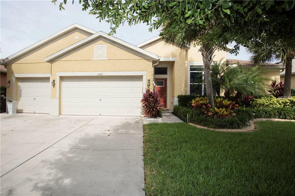Property Photo: 11742 Holly Creek Drive FL 33569