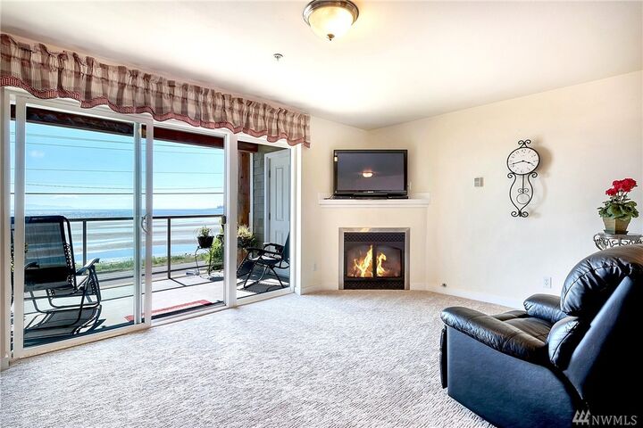 Property Photo: 8075 Harborview Rd 203 WA 98230