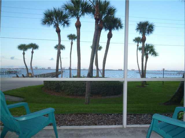 Property Photo:  13525 S Indian River Drive 104  FL 34957 