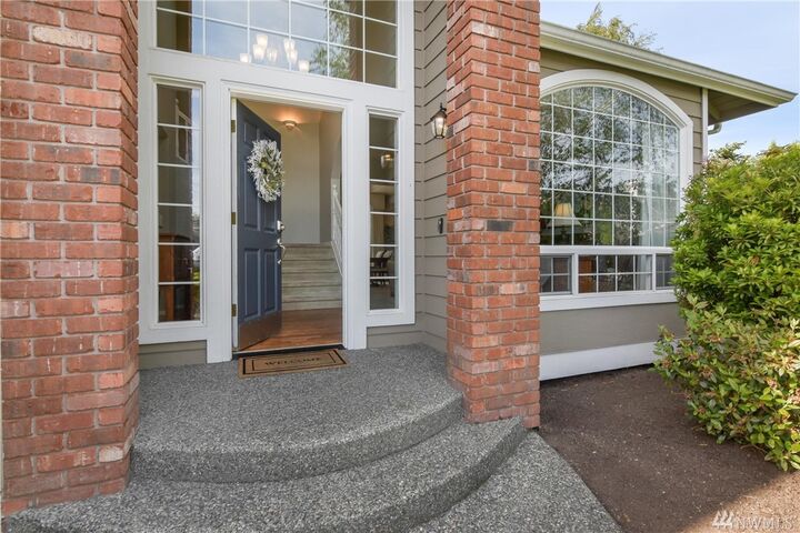 Property Photo:  1221 182nd St SW  WA 98034 