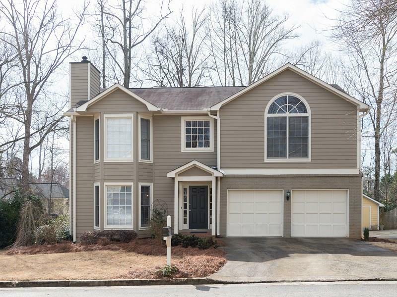 Property Photo: 1101 Bailiff Court 30319