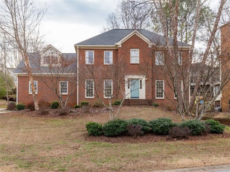 Property Photo:  700 Battersea Drive   30044 