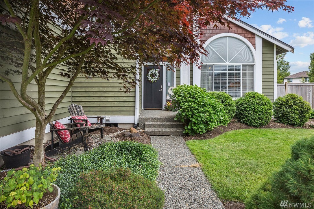 Property Photo: 381 Wetherbee Lane WA 98022