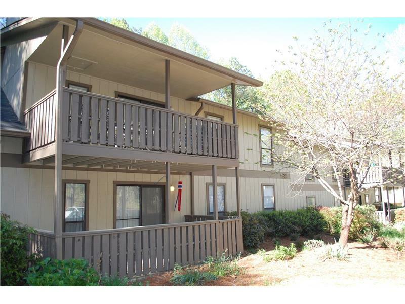 Property Photo: 1505 Woodcliff Drive 30350