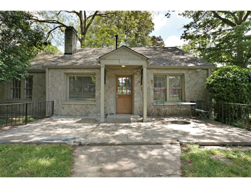 Property Photo: 1274 Fayetteville Road SE 30316