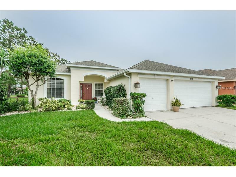 Property Photo:  2707 Coldstone Lane  FL 34691 