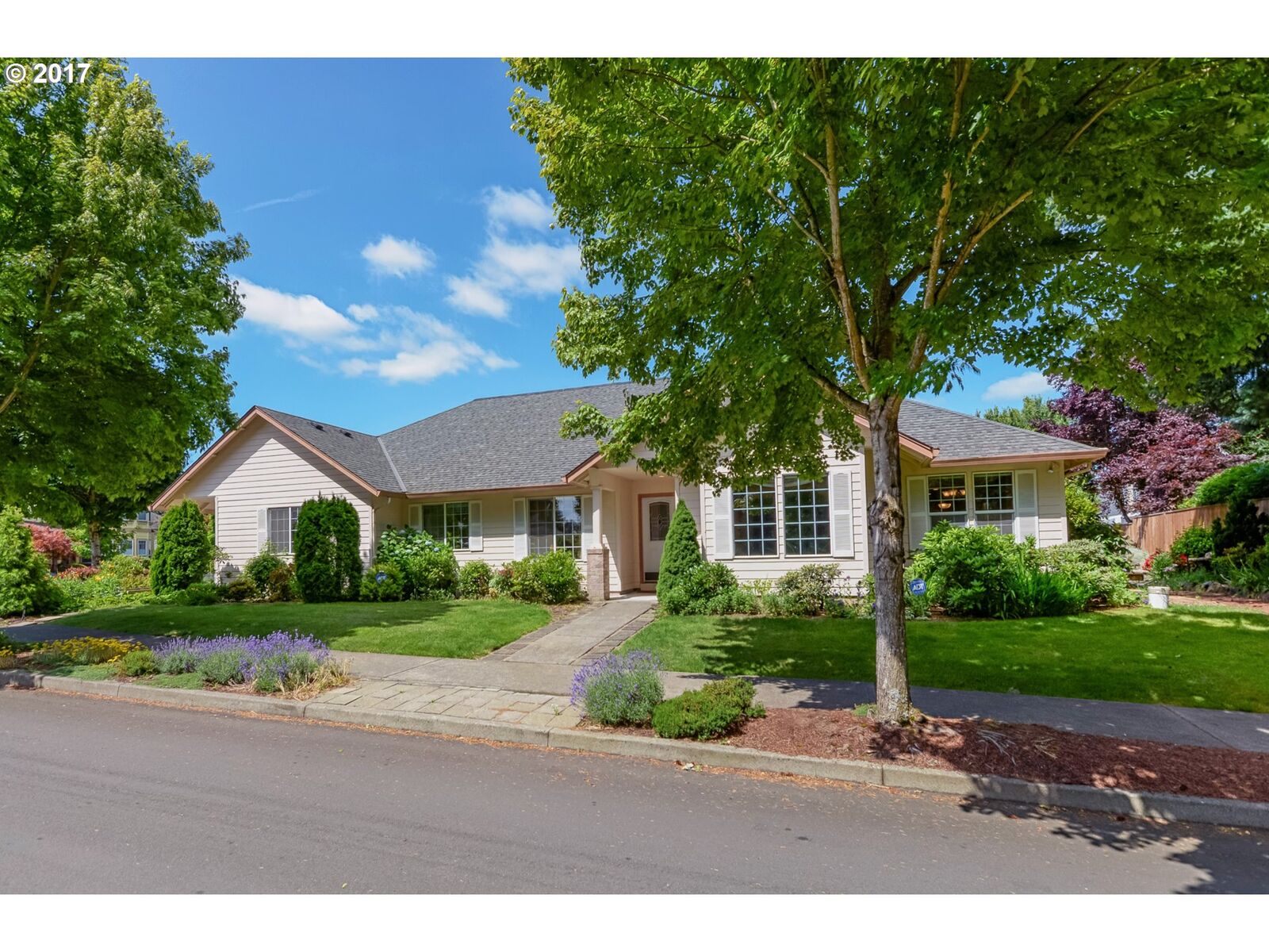 Property Photo: 17712 NE 29th St WA 98682