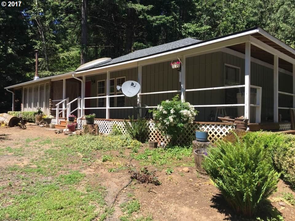 Property Photo: 122 Carson Creek Rd WA 98610