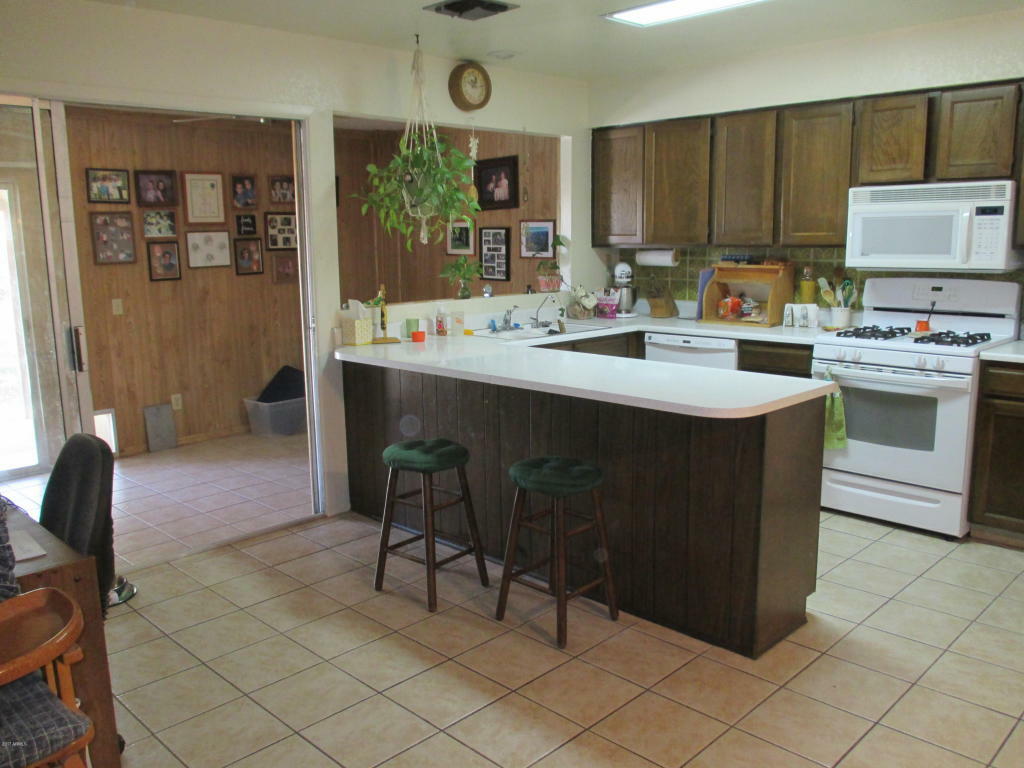 Property Photo:  1423 W Renee Drive  AZ 85027 