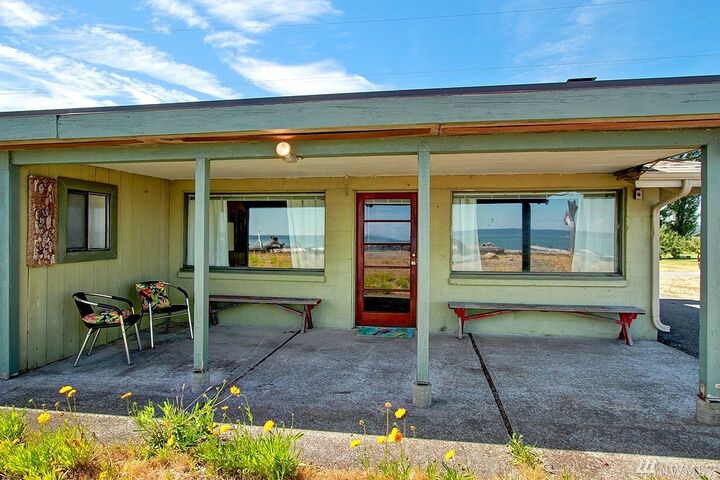 Property Photo:  200 Driftwood Shores Rd  WA 98282 